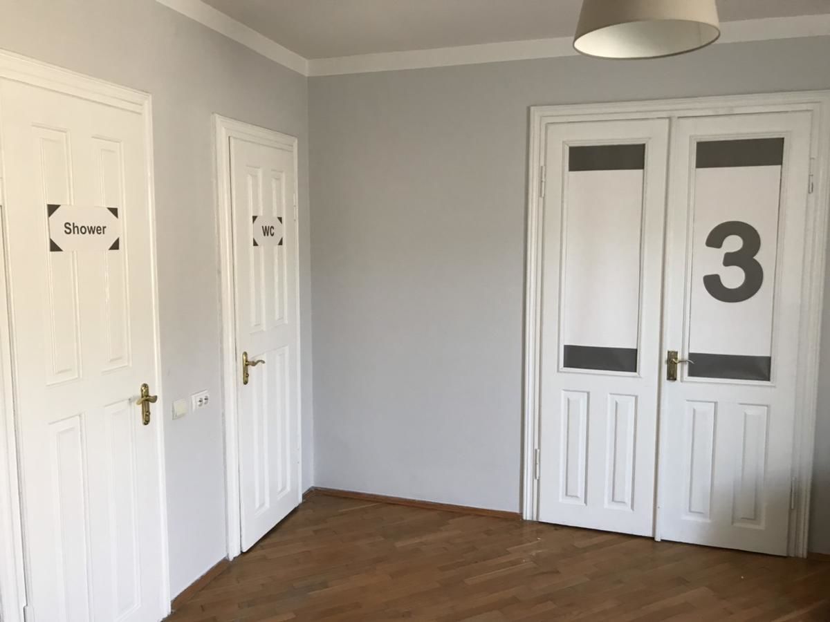 Хостелы Pelican Черновцы