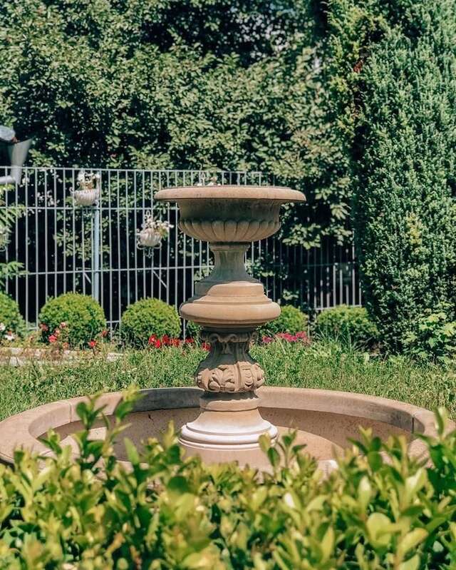 Хостелы Pelican Черновцы-35